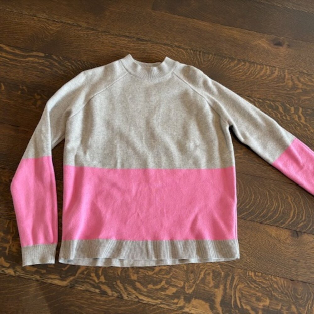 Mock Neck Sweatshirt, Light Grey with Pink Stripe, Size S